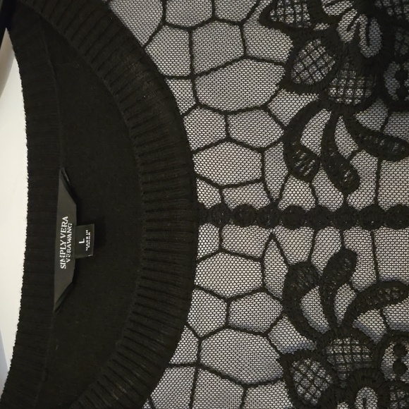 Simply Vera by Vera Wang Black Lace sweater white satin - Picture 2 of 4